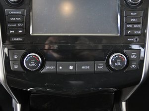 2014 2.5XV NAVIŰ {(dio){(dio)(ji)