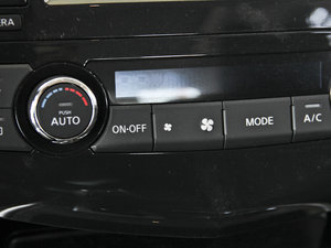 2014 2.5XV NAVIŰ п؅^