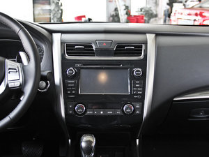 2014 2.5XV NAVIŰ п_