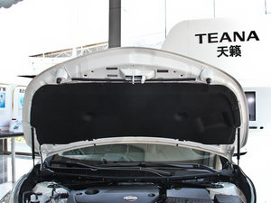 2014 2.5XV NAVIŰ 