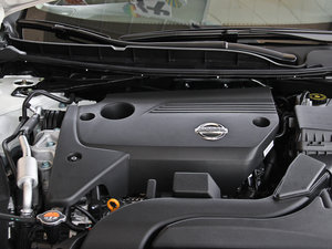 2014 2.5XV NAVIŰ lәC