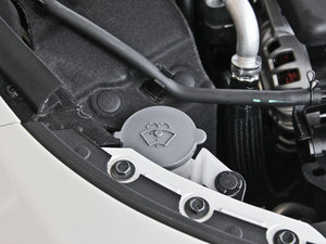 2014 2.5XV NAVIŰ 