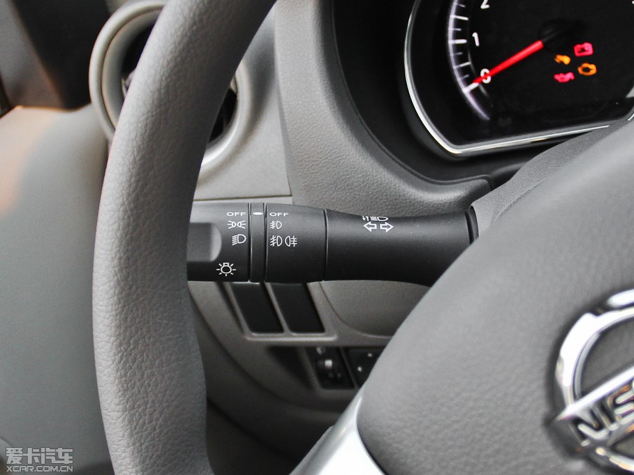 2014��ꖹ� 1.5XL CVT���A��