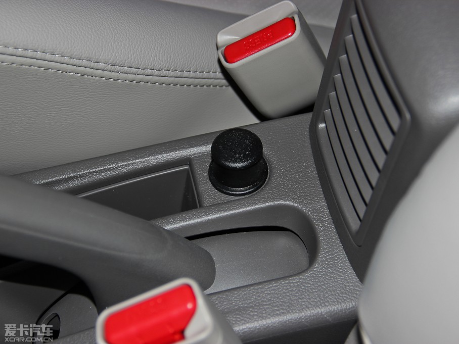 2014��ꖹ� 1.5XE CVT���m��