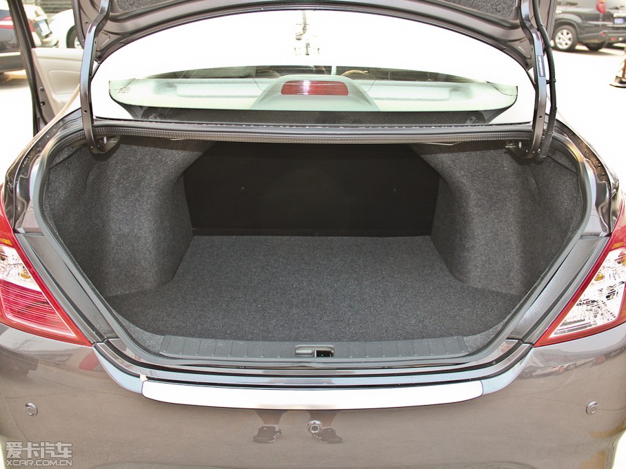 2014��ꖹ� 1.5XV CVT���F��