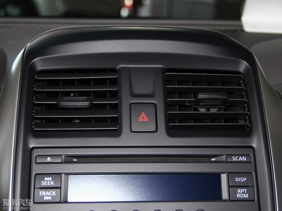 2014��ꖹ� 1.5XE CVT��Ӣ��