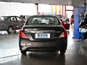 2014款1.5XE CVT舒适版 正后	