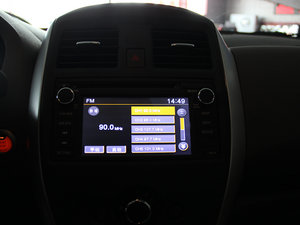 2014款1.5XE CVT舒适版 中控区