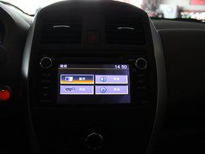 2014款1.5XE CVT舒适版 中控区