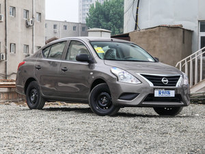 2014款1.5XE 手动精英版 整体外观