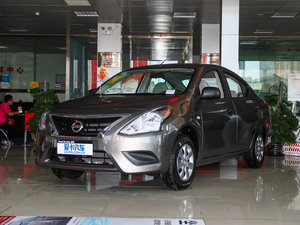 2014款1.5XE CVT精英版 左前45度