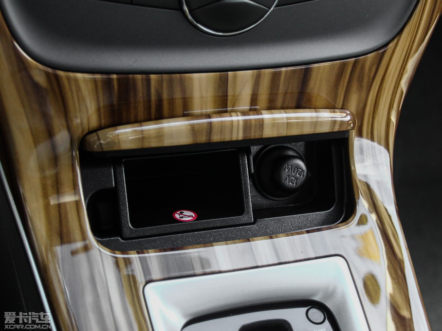 2014��܎�� 1.6XV CVT������