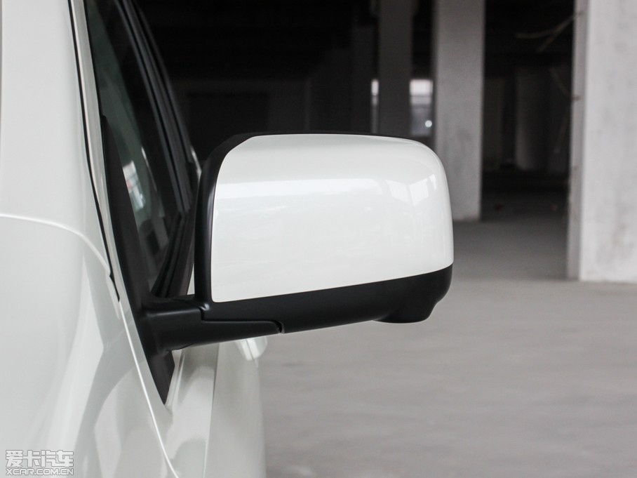 2015���п� 2.0XV CVT����