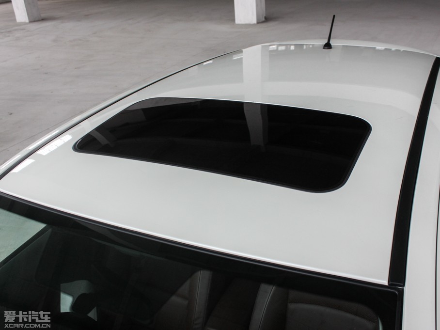 2015���п� 2.0XV CVT����