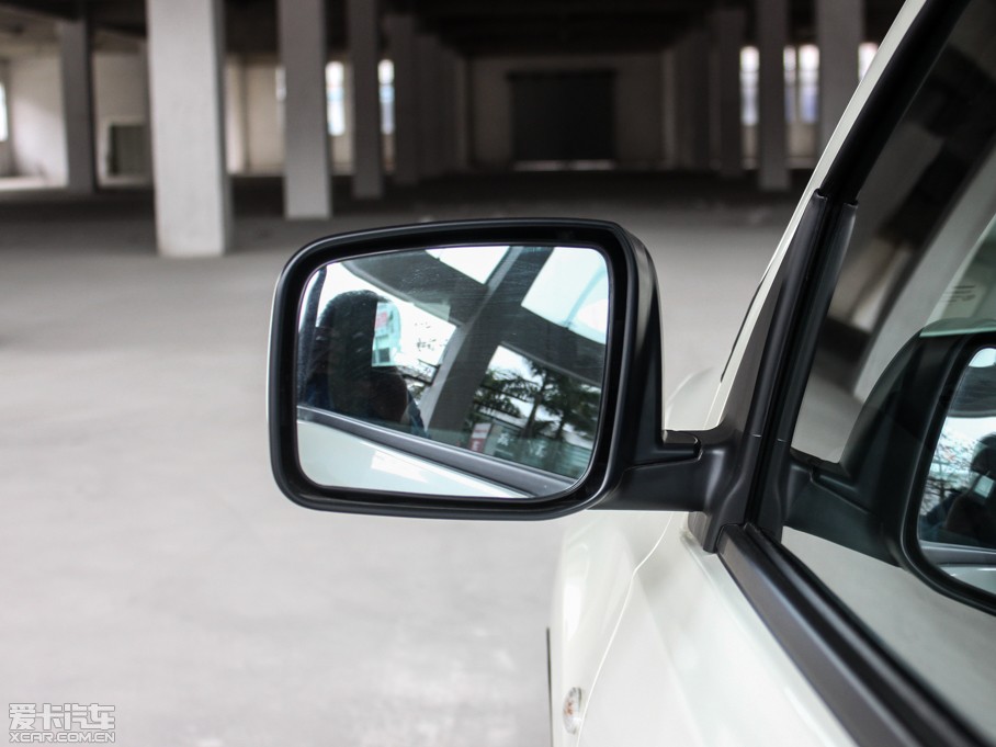 2015���п� 2.0XV CVT����