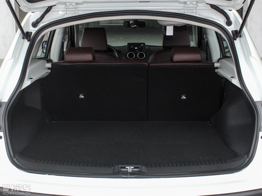 2015���п� 2.0XV CVT����