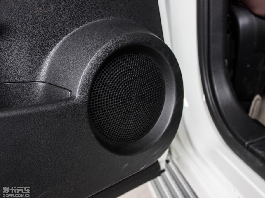 2015���п� 2.0XV CVT����