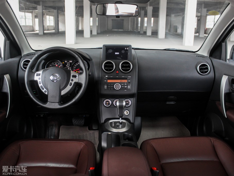 2015���п� 2.0XV CVT����