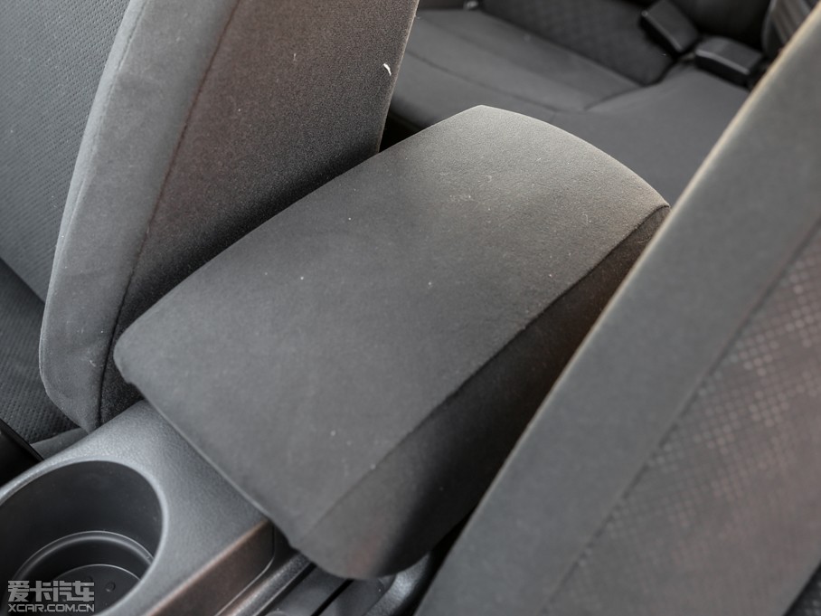 2015п 2.0XL ք(dng)