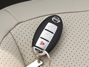 2015款2.0XL CVT酷火  车钥匙