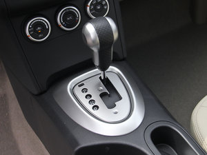 2015款2.0XV CVT酷雷 换挡杆