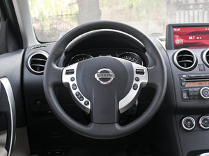 2015款2.0XV CVT酷雷 方向盘