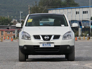 2015款2.0XV CVT酷雷 正前