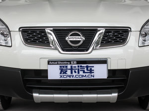 2015款2.0XV CVT酷炫 中网