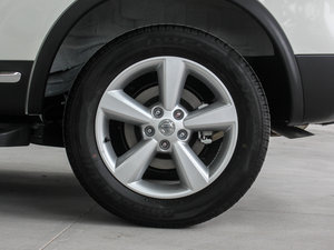 2015款2.0XV CVT酷炫 轮圈