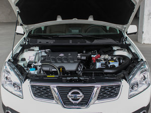 2015款2.0XV CVT酷炫 发动机