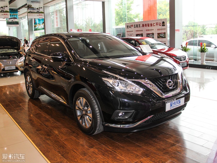 2015����m 2.5L XL ���а�