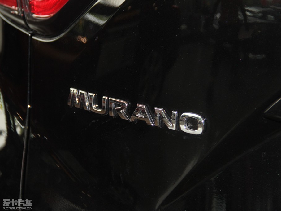 2015����m 2.5L XL ���а�