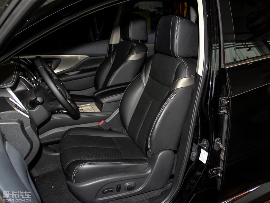 東風(fēng)日產(chǎn)2015款樓蘭