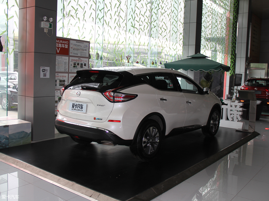 2015����m 2.5L XV RES Plus ���Ű�