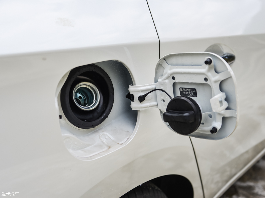 2016LANNIA {B 1.6L CVTܰ