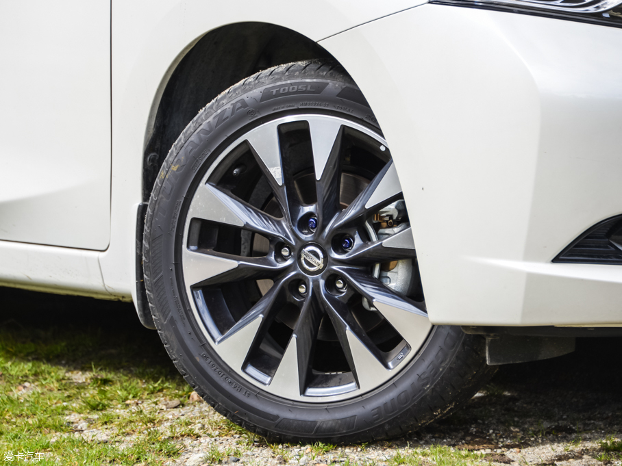 2016LANNIA {B 1.6L CVTܰ