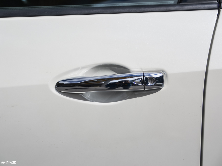 2016LANNIA {(ln)B 1.6L CVTܰ