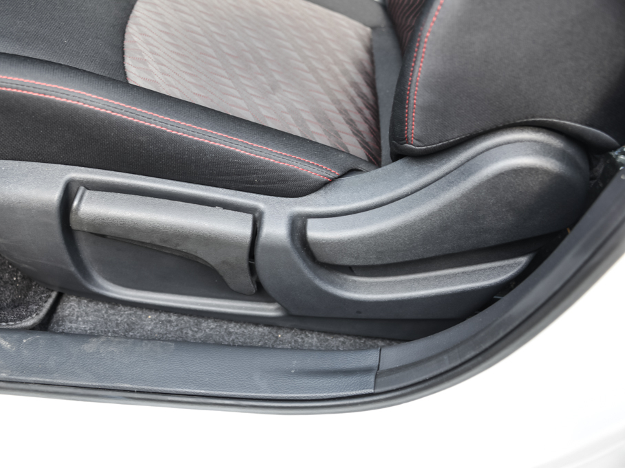 2016LANNIA {(ln)B 1.6L CVTܰ