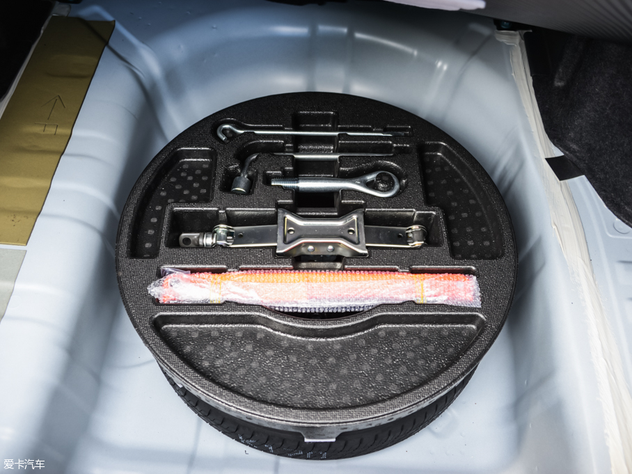 2016LANNIA {(ln)B(nio) 1.6L CVTܰ