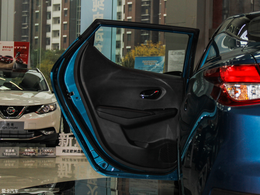 2016LANNIA {B 1.6L CVTܰ