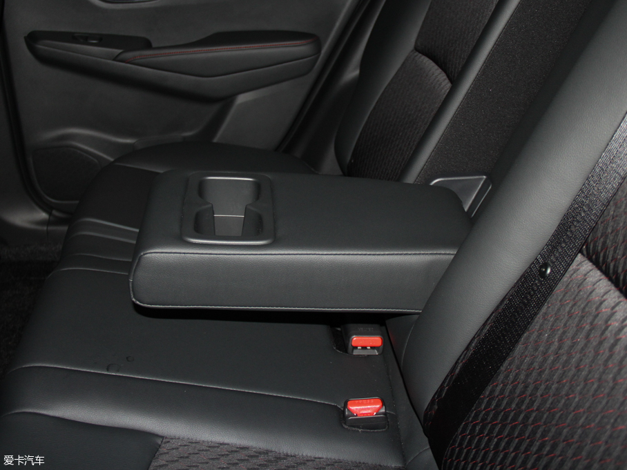 2016LANNIA {(ln)B 1.6L CVTܰ