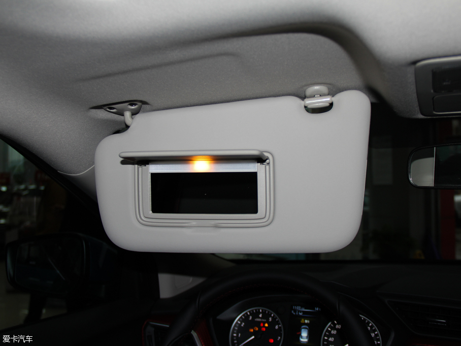 2016LANNIA {B 1.6L CVTܰ