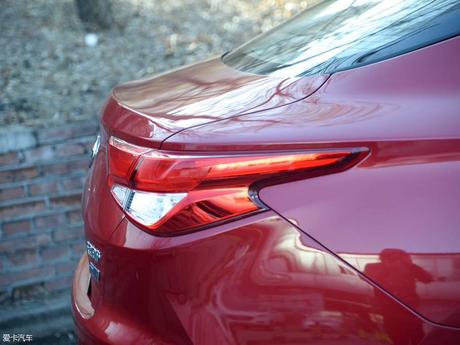 2016LANNIA {B 1.6L CVTܰ