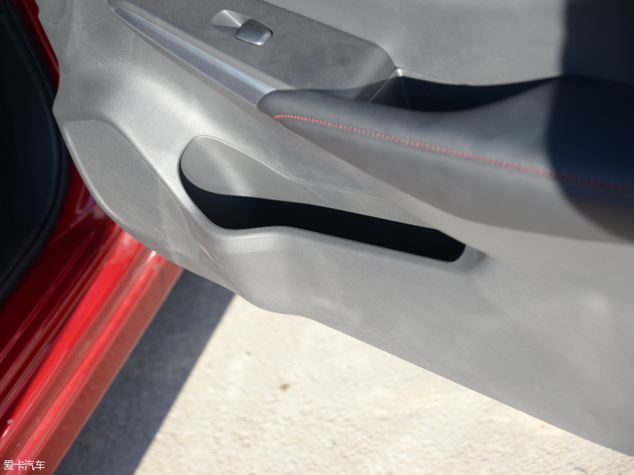 2016LANNIA {B 1.6L CVTܰ