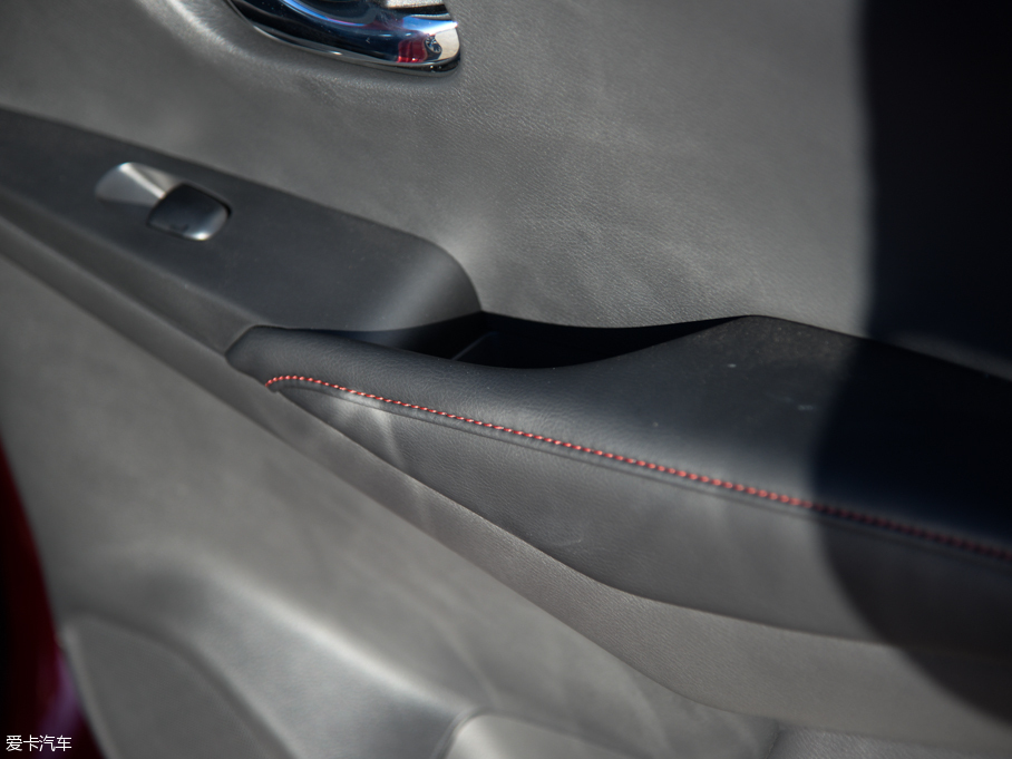 2016LANNIA {B 1.6L CVTܰ