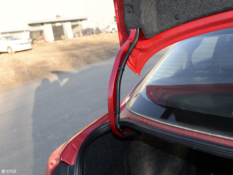 2016LANNIA {B 1.6L CVTܰ