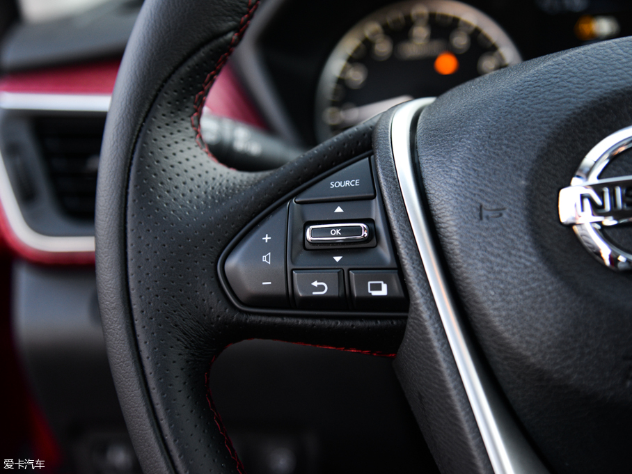 2016LANNIA {(ln)B 1.6L CVTܰ