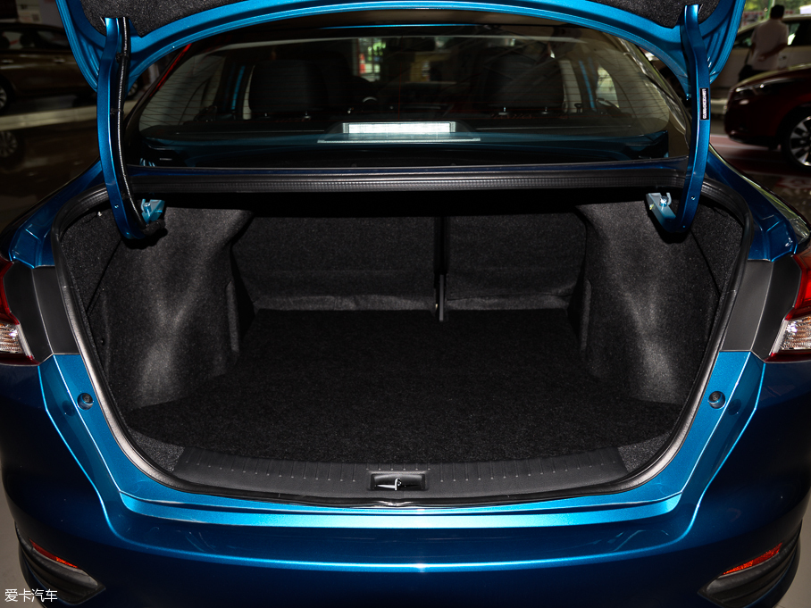 2016LANNIA {B 1.6L քſ