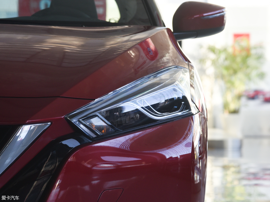 2016LANNIA {B 1.6L CVTſ