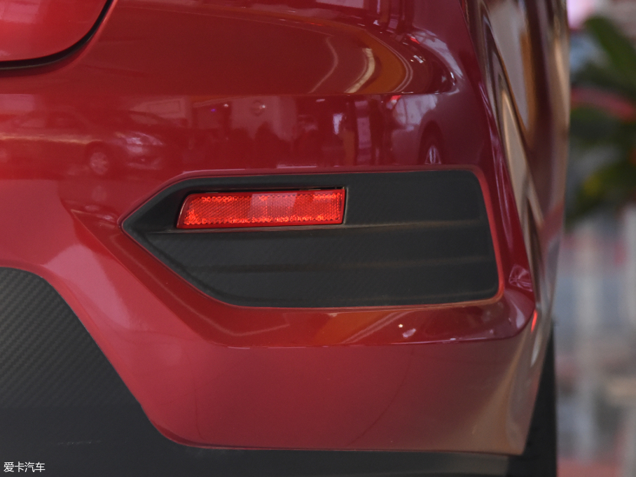 2016LANNIA {B 1.6L CVTſ